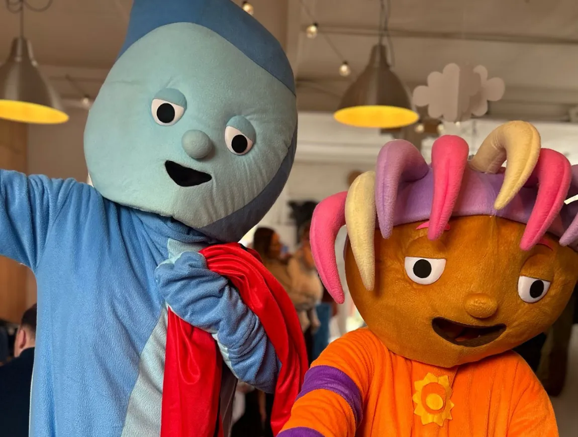 https://beentertained.co.uk/wp-content/uploads/2026/01/Acts-Mascots-Iggle-Piggle-1.webp